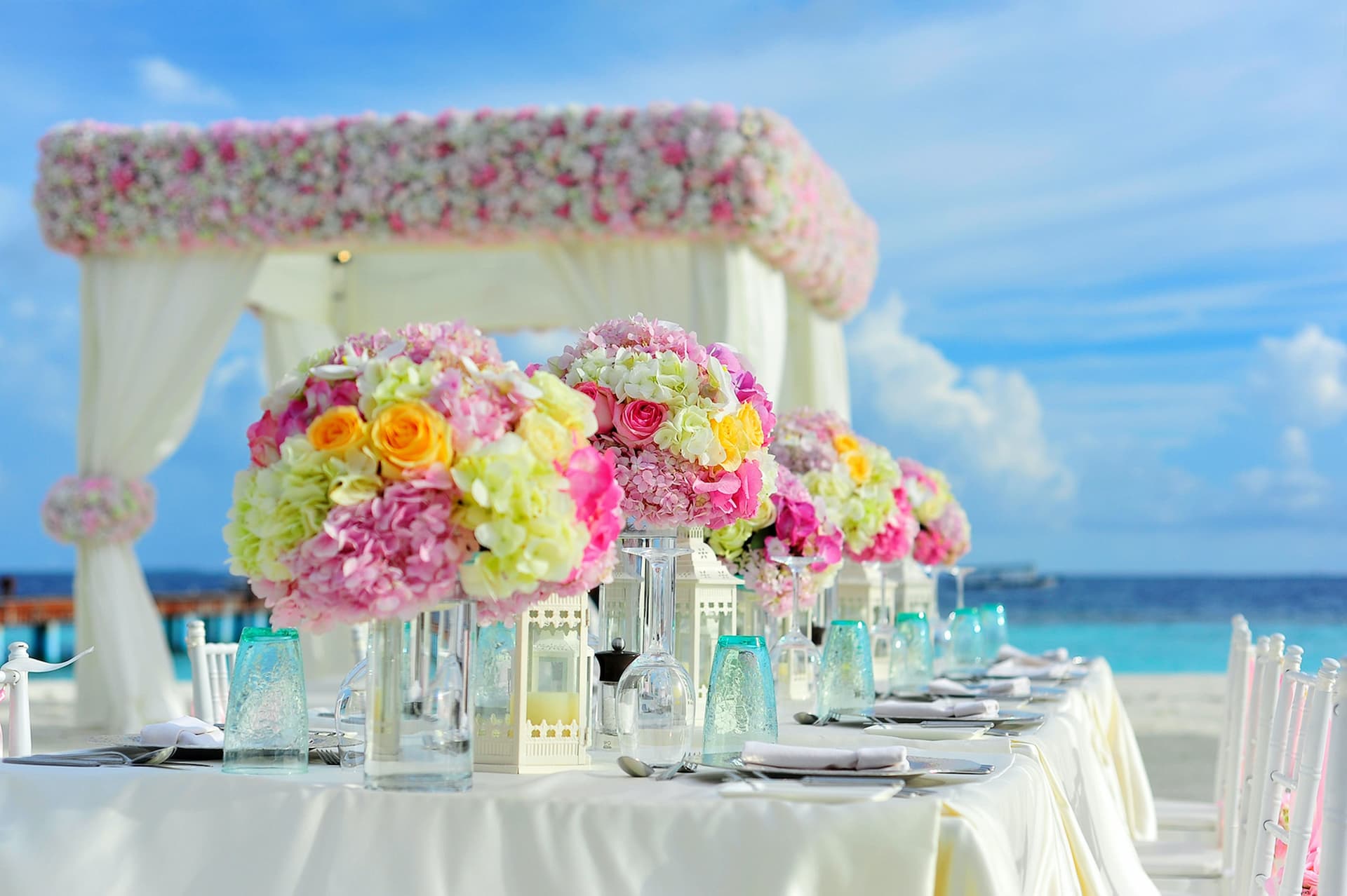 Los ramos de flores son muy importantes en la decoración de bodas